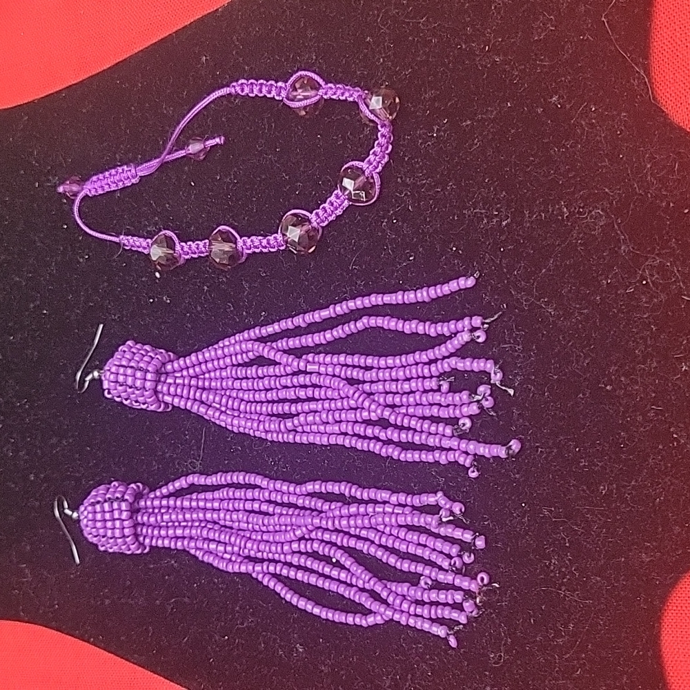 Handmade earrings - Picture 1 of 3